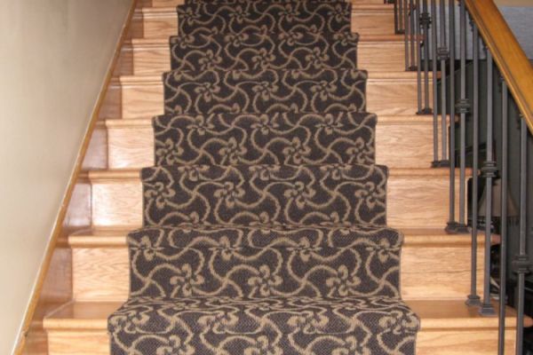 stair-runner-7-oA8D84C2E-3BDD-E3E2-F14D-351EEF2FEDAB.jpg