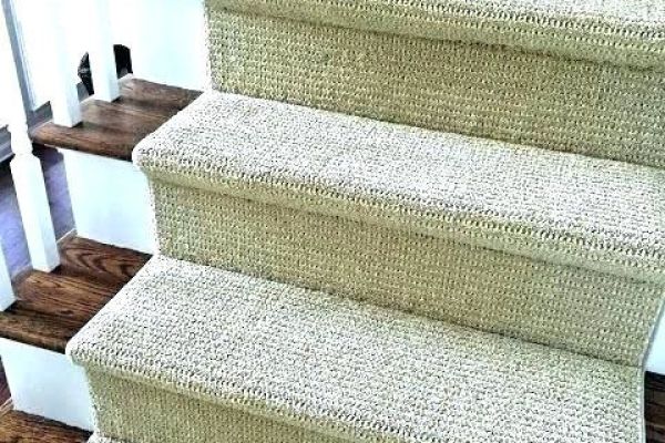 stair-runner-8-o68F30C3C-B9B2-53C8-66ED-3C922CE0394A.jpg